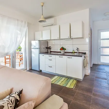 Luna - Burin Apartmán Lovište